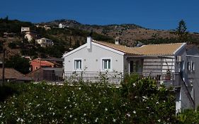 Antonis Apartments